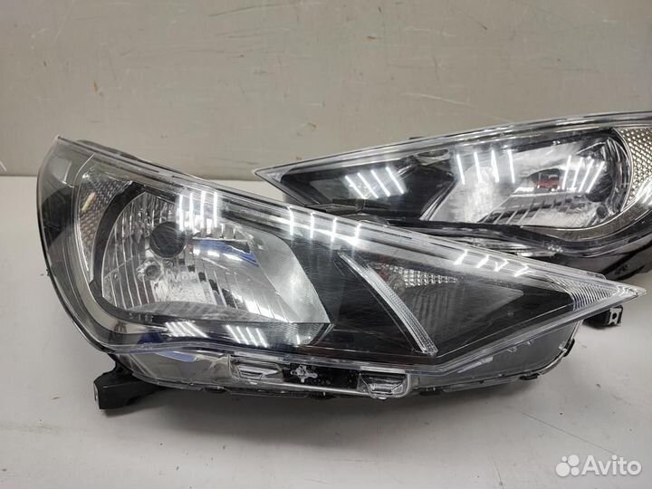 Фара левая правая комплект solaris 2020-нв 92101H5