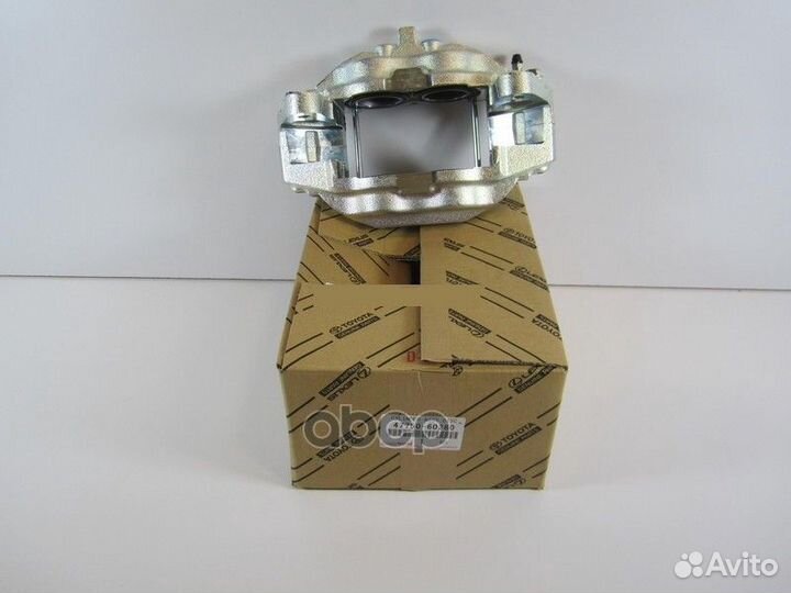 Суппорт тормозной FR LH toyota land cruiser 200