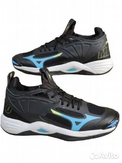 Кроссовки для волейбола Mizuno wave momentum 43