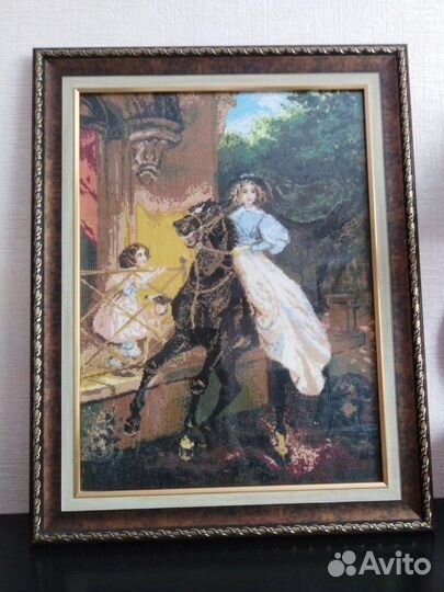 Продам вышитую картину