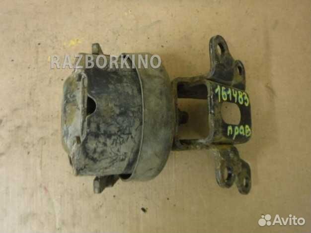 Опора двигателя Тойота