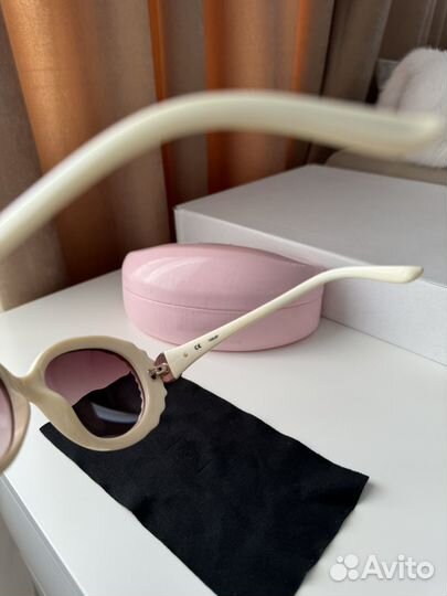 Солнцезащитные очки Tous