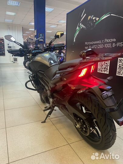 Мотоцикл Bajaj Dominar 400 Touring Чёрный