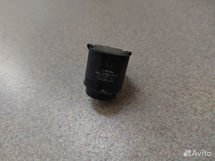 Датчик парковки задний Volvo S80 2006-2013