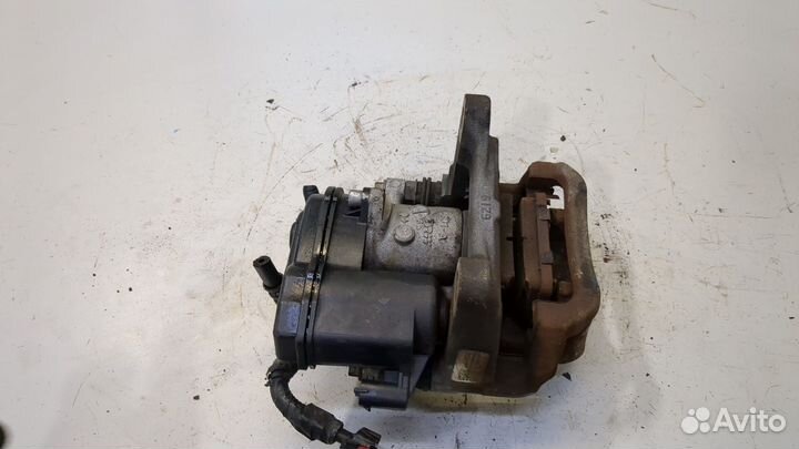 Суппорт Chevrolet Volt, 2017