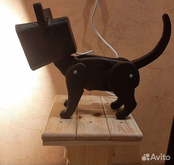 Лампа настольная 