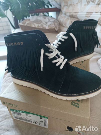 Ботинки, кеды женские 39-40 размер belwest