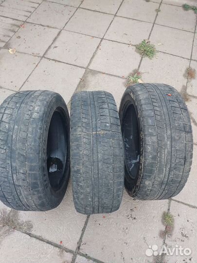 Bridgestone Blizzak DM-V1 225/55 R17