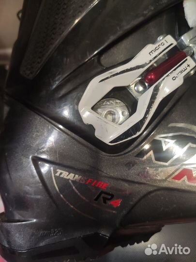 Горнолыжные ботинки