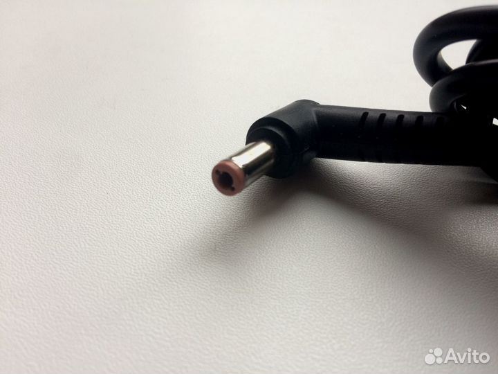 Блок питания Lenova 90W, 20V, 4.5A, 5.5*2.5, Hoвый