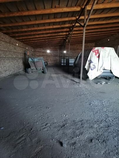 Склад, 424 м²
