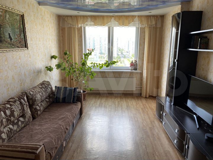 3-к. квартира, 76 м², 9/15 эт.