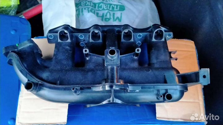 Впускной коллектор opel