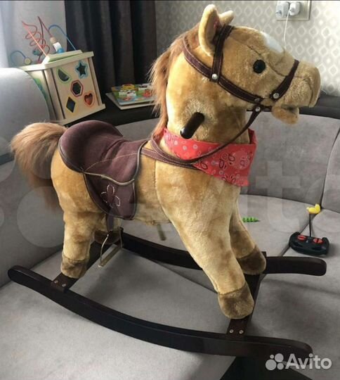 Лошадь качалка