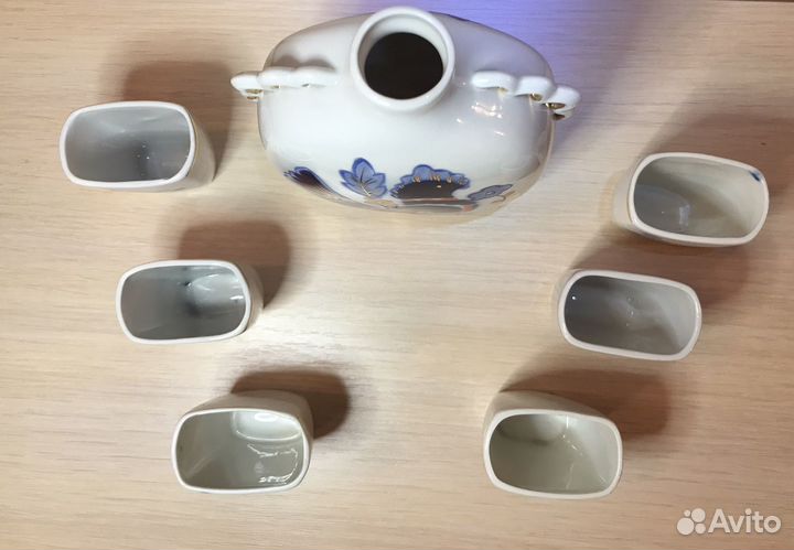 Графины-штофы с рюмками СССР