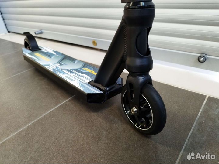 Трюковой самокат Jintech Sport