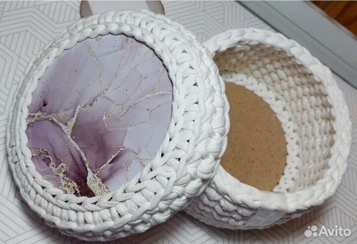 Корзина интерьерная