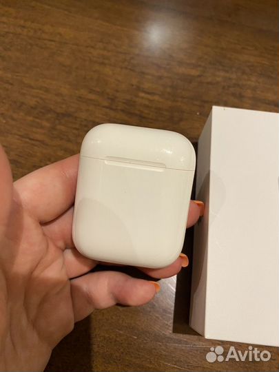 Беспроводные наушники apple airpods 2