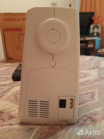 Швейная машина Janome 743-03