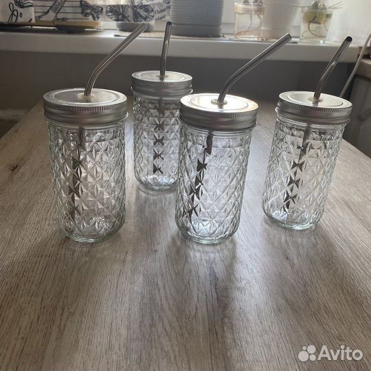 Стаканы-баки с метал. трубочкой под лимонад 4 шт