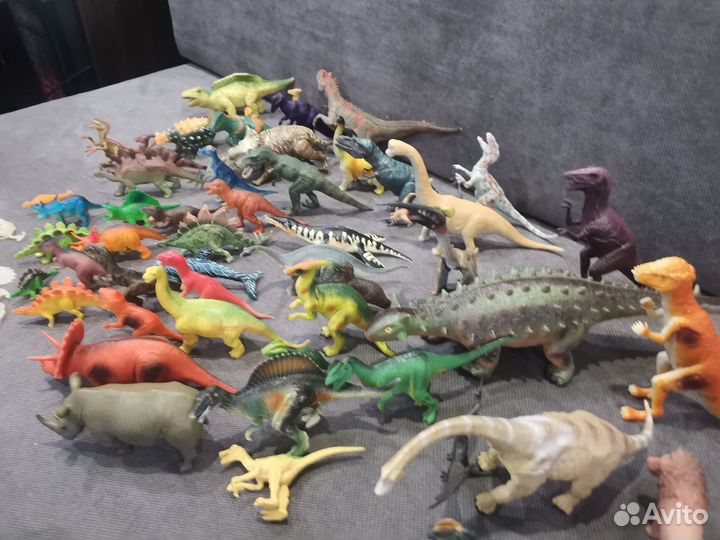 Динозавры набором или поштучно