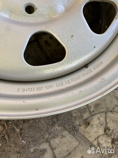 Продам диск на Nissan 6x139.7