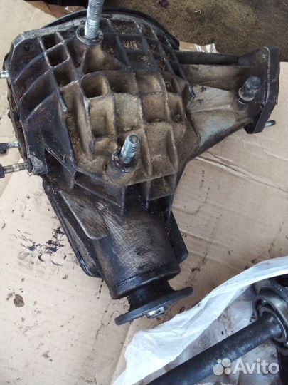 Передний редуктор niva