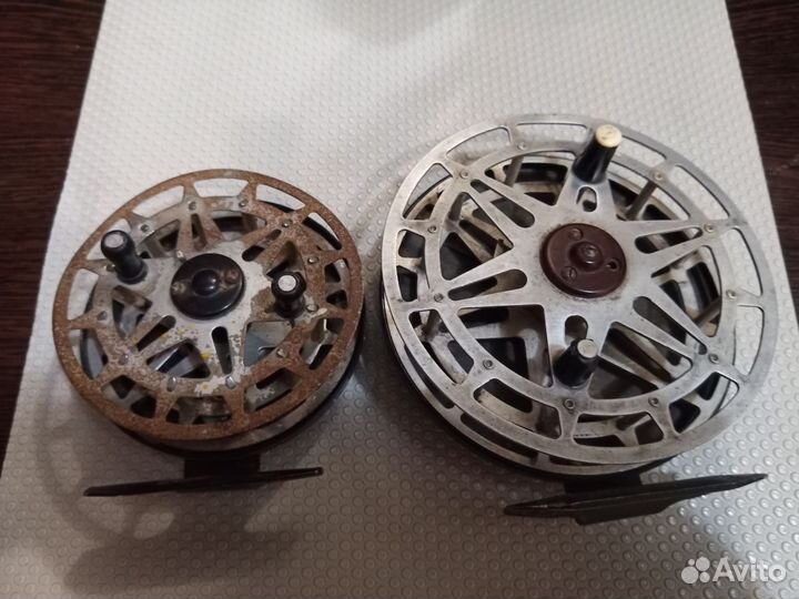 Рыболовные блесны,воблеры, катушки