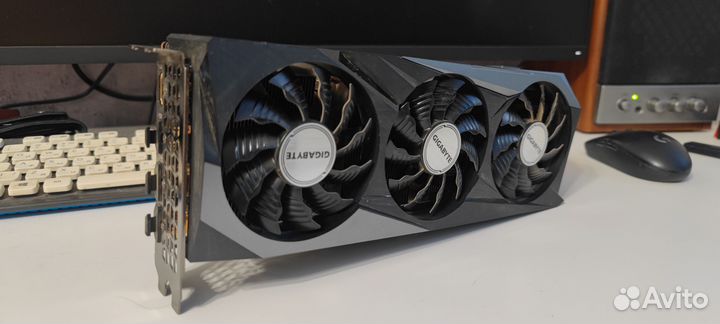 Видеокарта RX 6800 на 16 гб