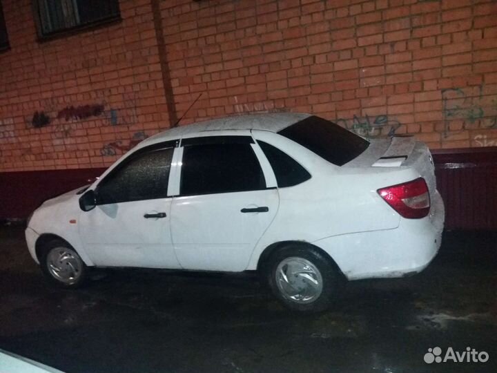 LADA Granta, 2013
