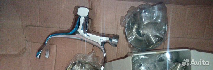 Смеситель с длинным краном для ванной Китай новый