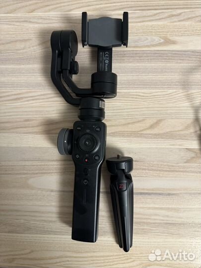 Электронный стабилизатор Zhiyun Smooth 4 SMA04