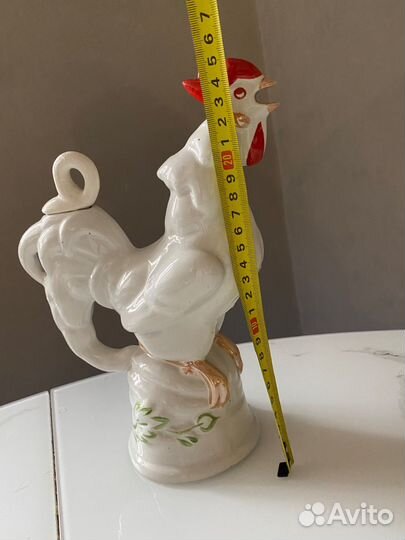 Фарфоровый штоф 