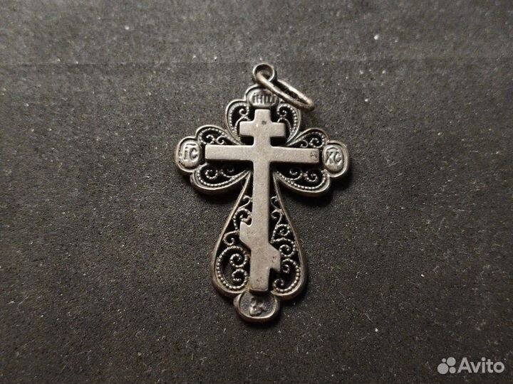 Серебряный крест