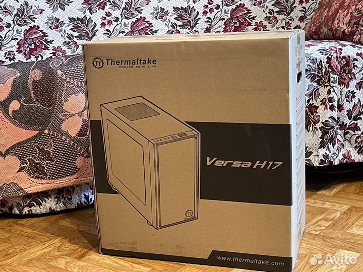 Новый Компьютерый корпус Thermaltake Versa H17