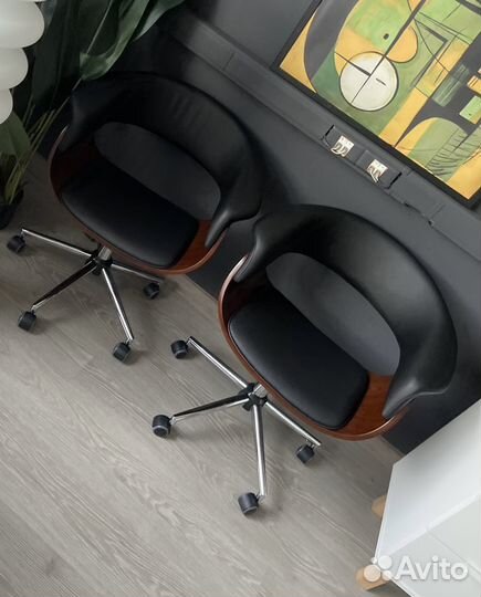 Офисный стул