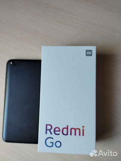 Телефот Xiaomi redmi Go