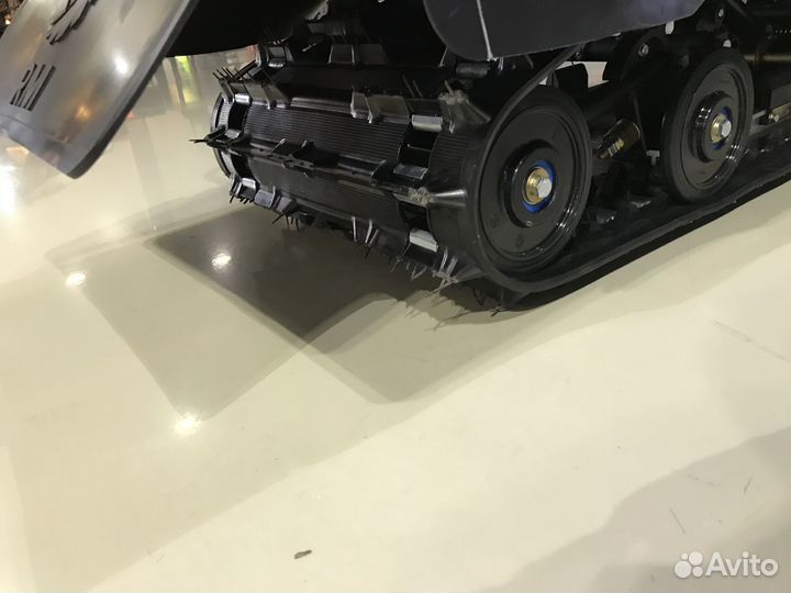 Снегоход Русская Механика Тайга Варяг V SE