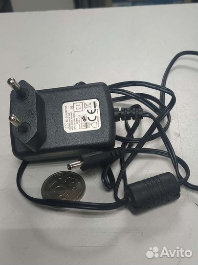 Блок питания 5В 2А с штекером 3.5*1.35