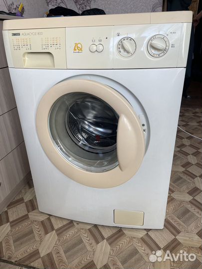 Стиральная машина рабочая