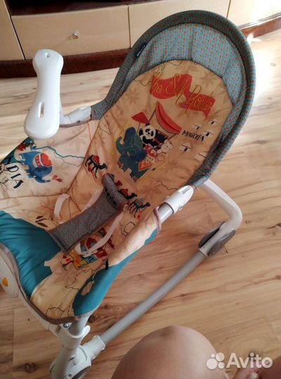 Шезлонг детский