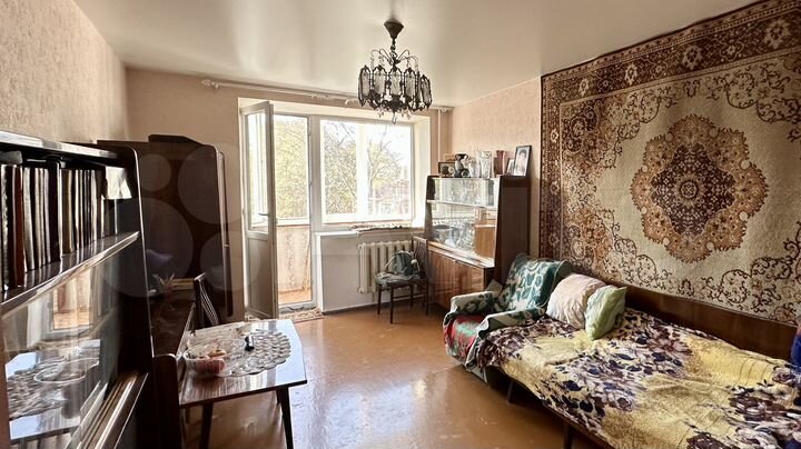 2-к. квартира, 40 м², 3/5 эт.