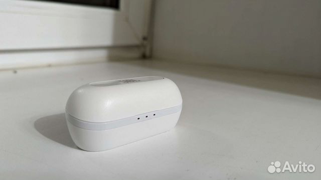 Беспроводные наушники jbl t 100 tws
