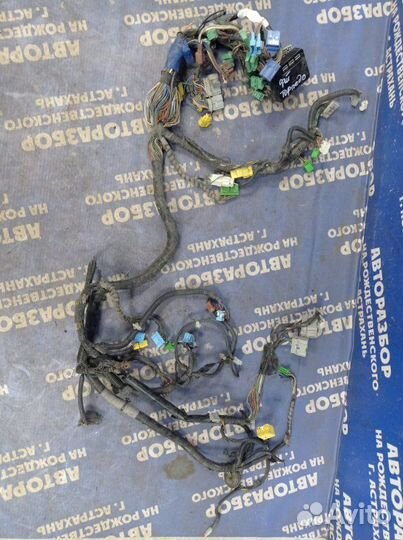Проводка под торпеду Honda Fit хэтчбек L13A 2004