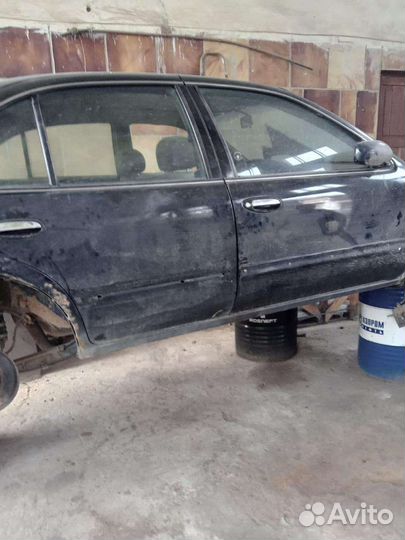 Стекла Ниссан Максима а32