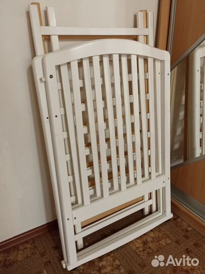 Детская кроватка для малыша, белая