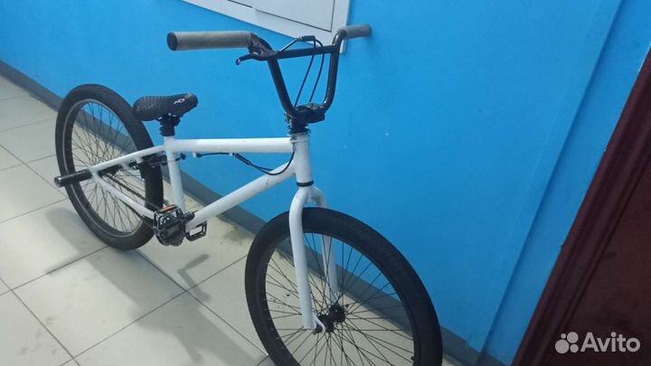 Трюковой велосипед bmx бу