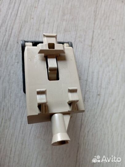 Ручка открывания капота Lexus Rx350 2010