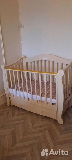 Детская кровать красная звезда (мишка на облаке)