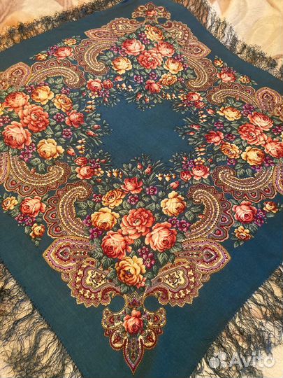 Павловопосадский платок шаль